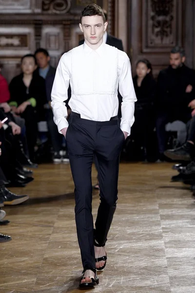 Look 21